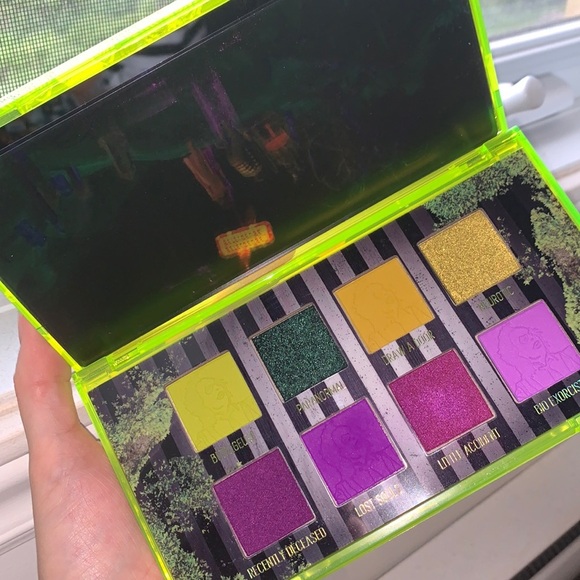 Melt cosmetics Beetlejuice palette - Picture 4 of 11